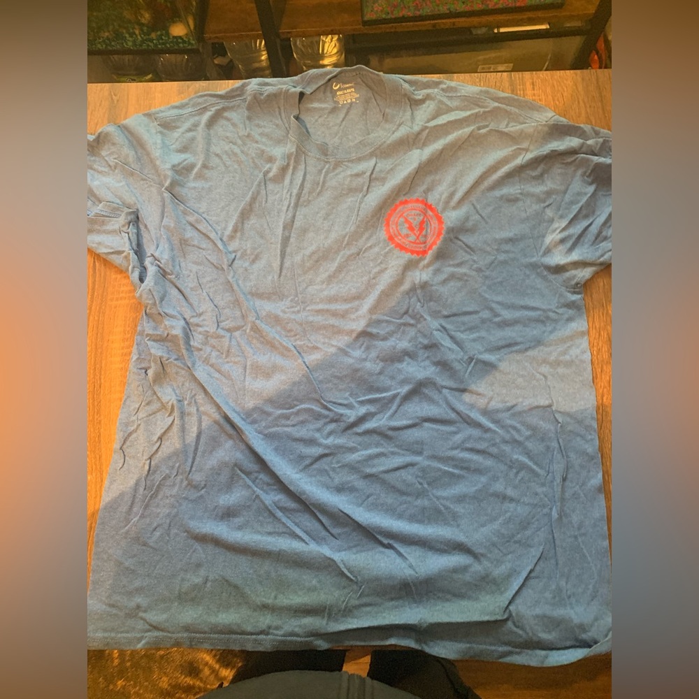 Grey electrical tshirt size xl